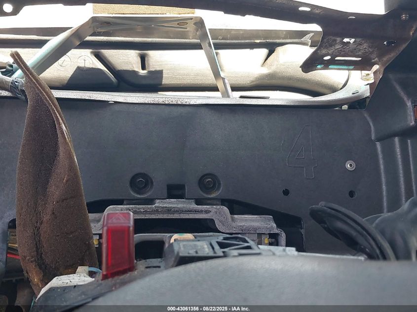 2002 Chevrolet Silverado 2500Hd Ls VIN: 1GCHC23U22F166816 Lot: 43061356