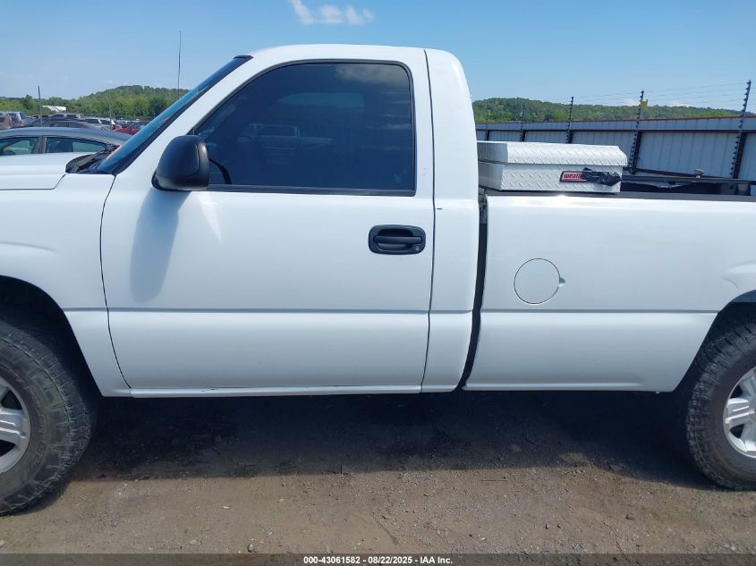 2004 Chevrolet Silverado 1500 Work Truck VIN: 1GCEK14Z84Z258539 Lot: 43061582