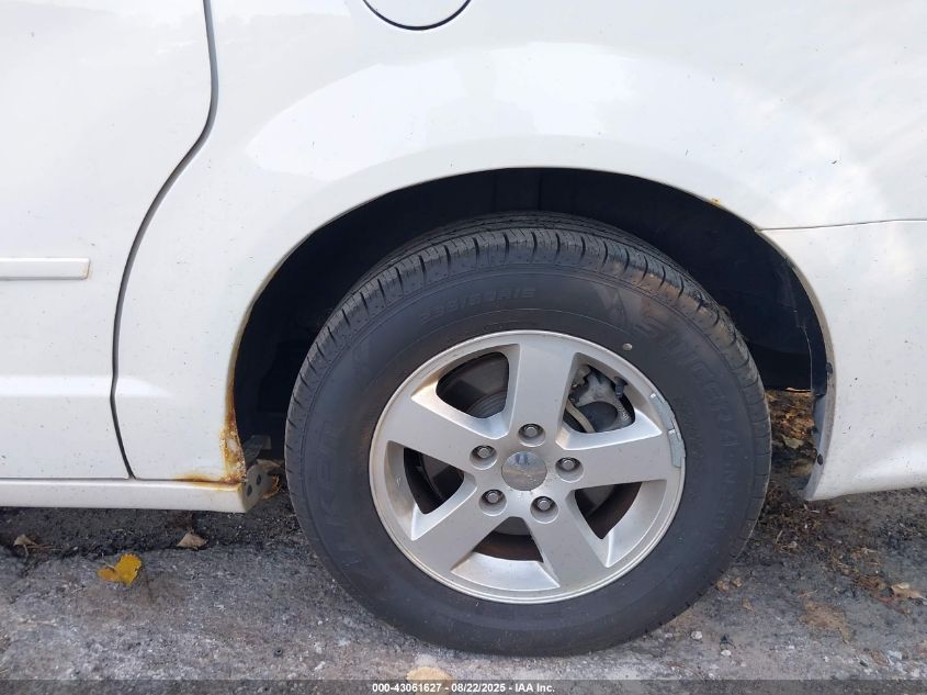 2011 Dodge Grand Caravan Crew VIN: 2D4RN5DG6BR720668 Lot: 43061627