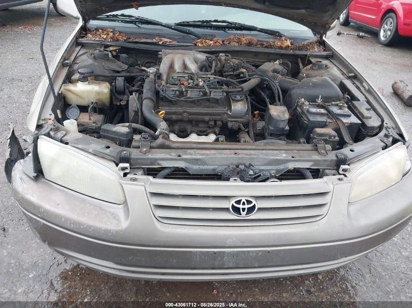 1999 Toyota Camry Le V6 VIN: JT2BF22K5X0189586 Lot: 43061712