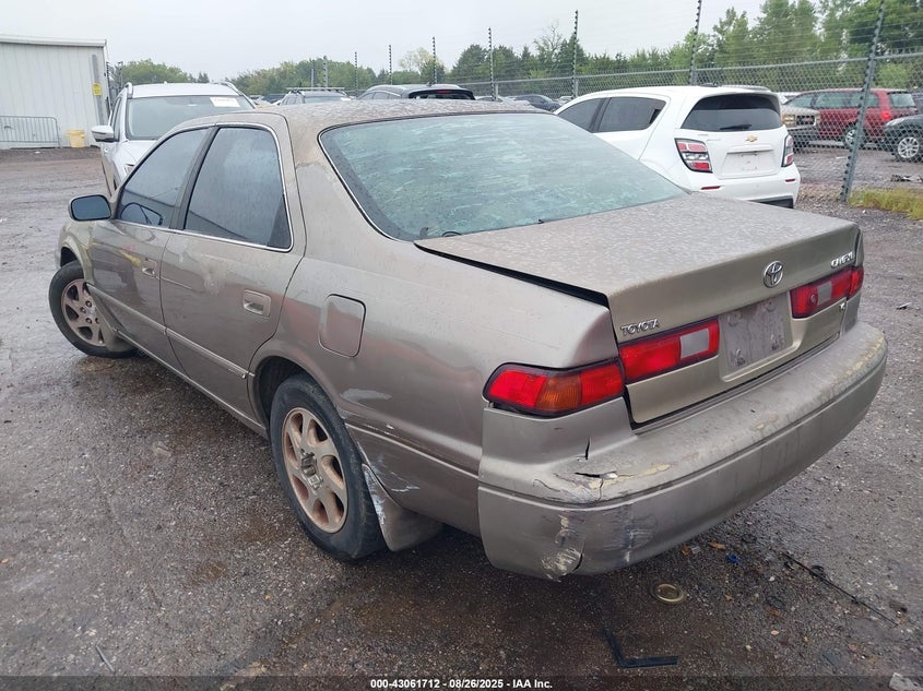 1999 Toyota Camry Le V6 VIN: JT2BF22K5X0189586 Lot: 43061712
