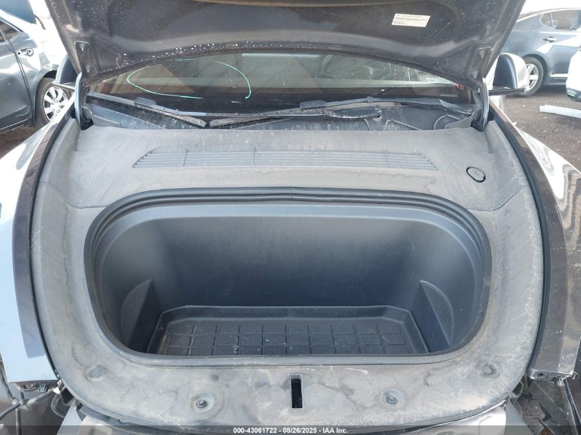 2023 Tesla Model Y Awd/Long Range Dual Motor All-Wheel Drive VIN: 7SAYGDEE3PF812496 Lot: 43061722