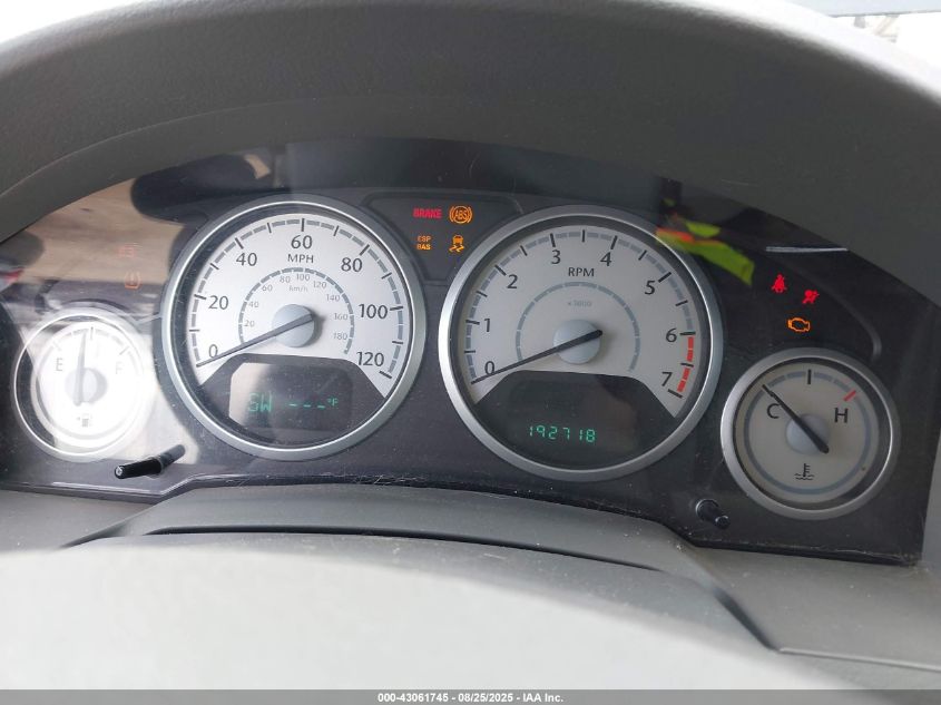 2008 Chrysler Town & Country Touring VIN: 2A8HR54P38R635253 Lot: 43061745