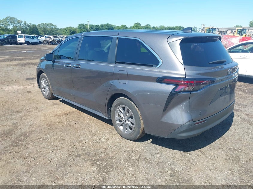 2023 TOYOTA SIENNA(VIN: 5TDYRKEC4PS144701