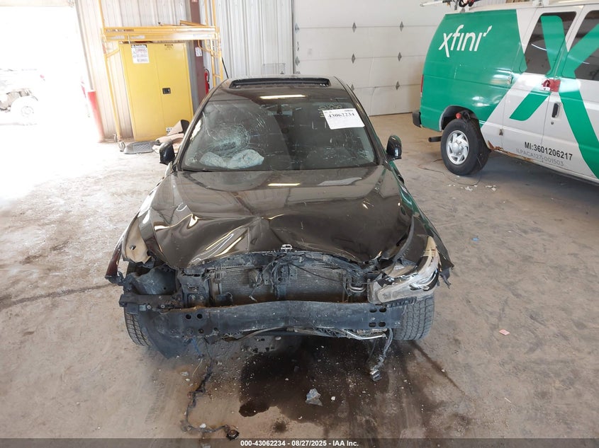 2015 INFINITI Q50 - JN1BV7ARXFM416013