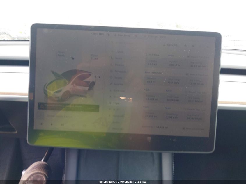 2023 Tesla Model Y Awd/Long Range Dual Motor All-Wheel Drive VIN: 7SAYGDEE4PA083826 Lot: 43062372