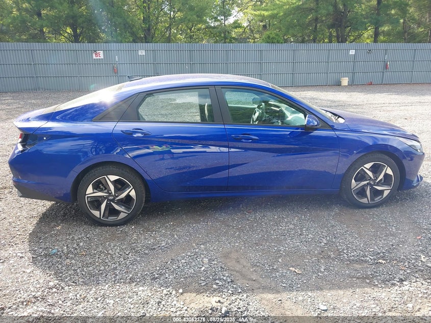 2023 HYUNDAI ELANTRA SEL - KMHLS4AG7PU430651