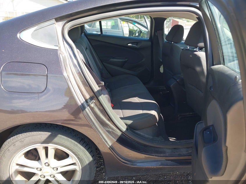 2016 CHEVROLET CRUZE auction photo 8