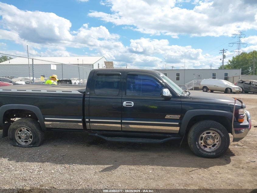 2000 Chevrolet Silverado 2500 Ls VIN: 1GCGK29U7YE290102 Lot: 43063377