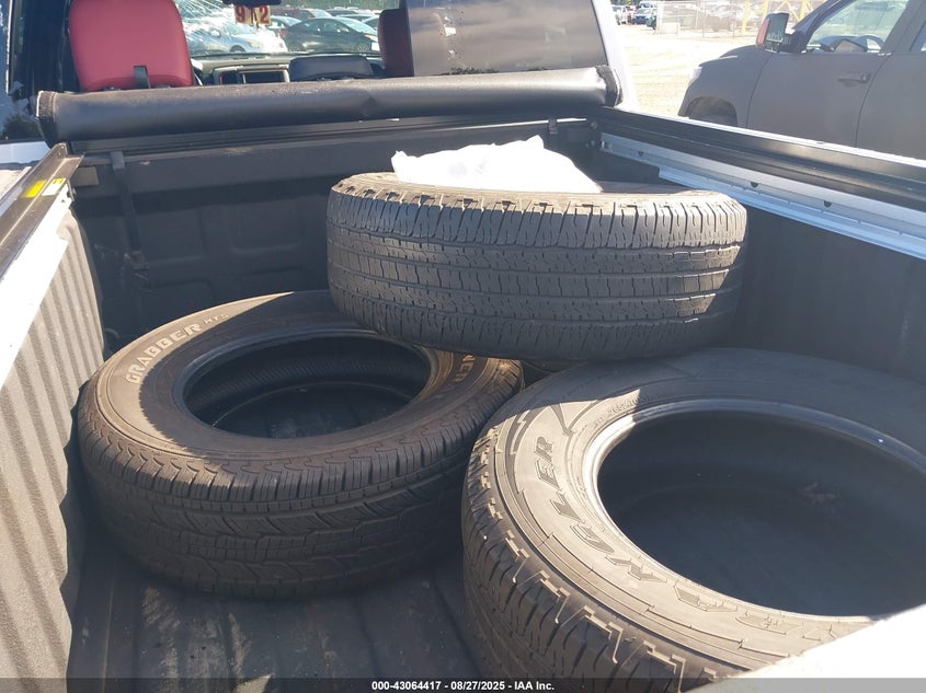 2017 RAM 1500 REBEL  4X4 5'7 BOX - 1C6RR7YT2HS796407