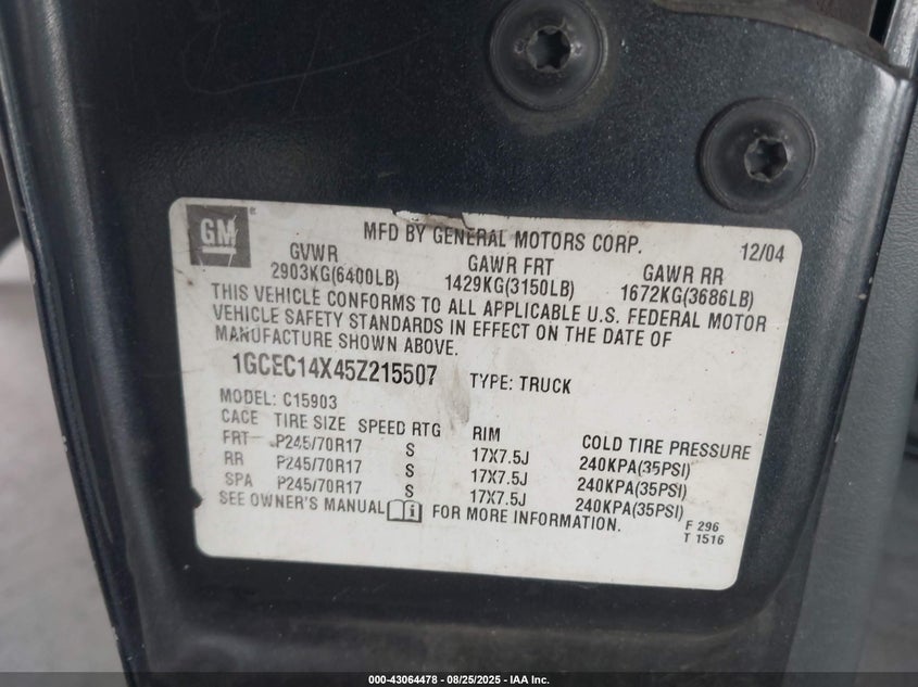 2005 Chevrolet Silverado Work Truck VIN: 1GCEC14X45Z2155 Lot: 43064478