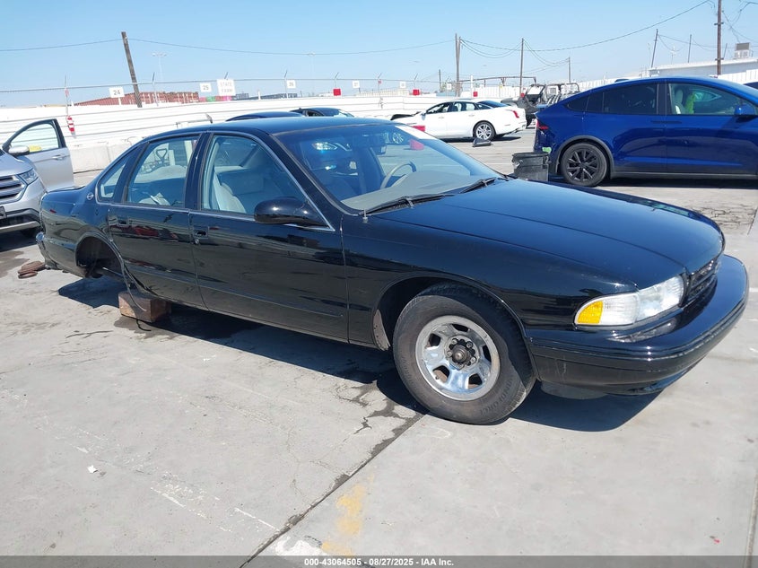1996 Chevrolet Caprice / Impala Classic Ss black sedan gasoline 1G1BL52P7TR183171 photo #1