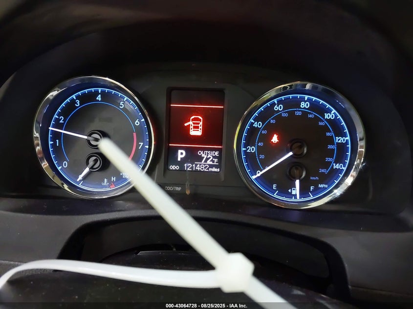 2018 TOYOTA COROLLA LE - 2T1BURHE3JC089913