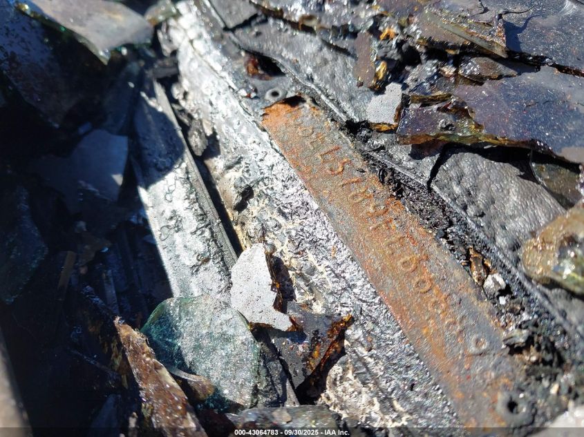 1985 Cadillac Eldorado VIN: 1G6EL5789FE668898 Lot: 43064783