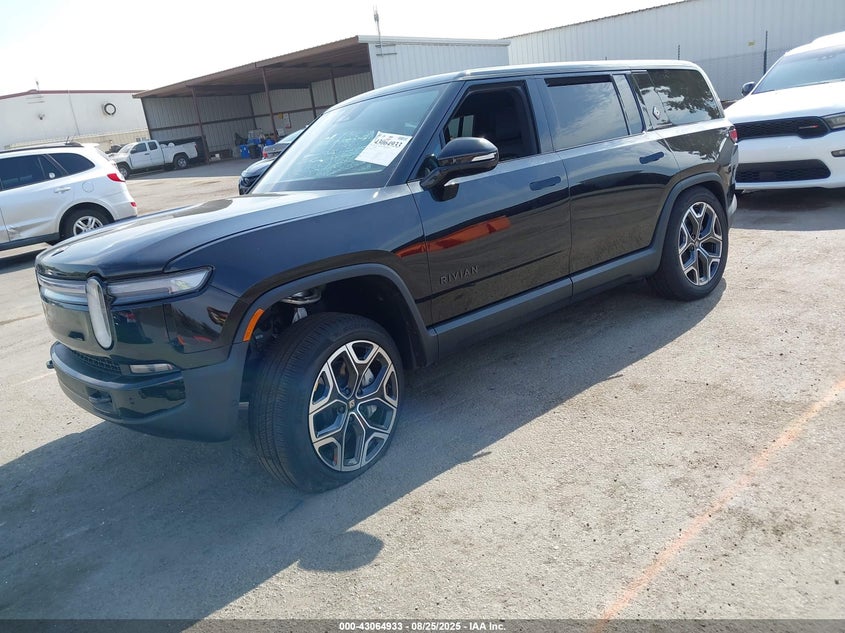 2025 Rivian R1S Adventure Dual Motor Large Pack/Adventure Dual Motor Max Pack black other electric 7PDSGBBA1SN073415 photo #3