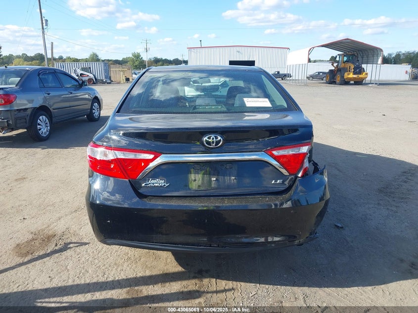 2015 TOYOTA CAMRY LE 4T4BF1FK5FR488421