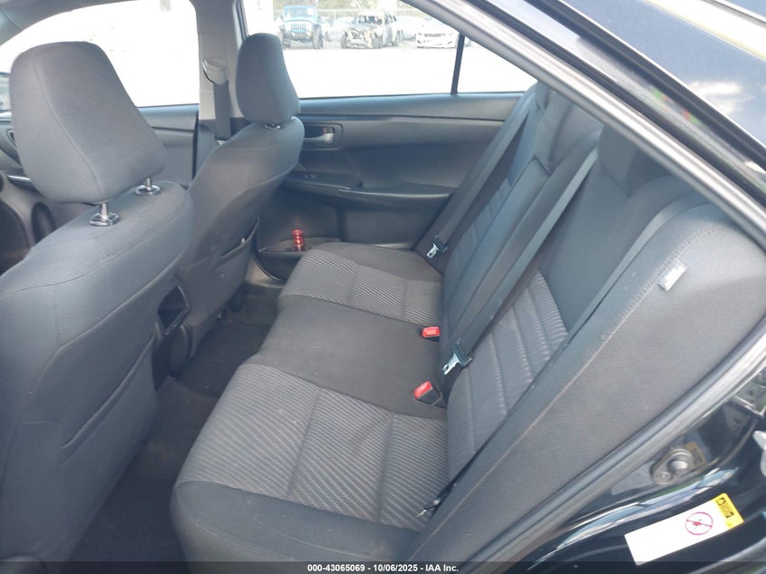 2015 TOYOTA CAMRY LE 4T4BF1FK5FR488421