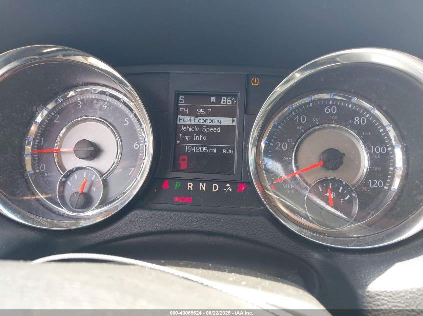 2016 Chrysler Town & Country Touring VIN: 2C4RC1BG5GR290184 Lot: 43065624