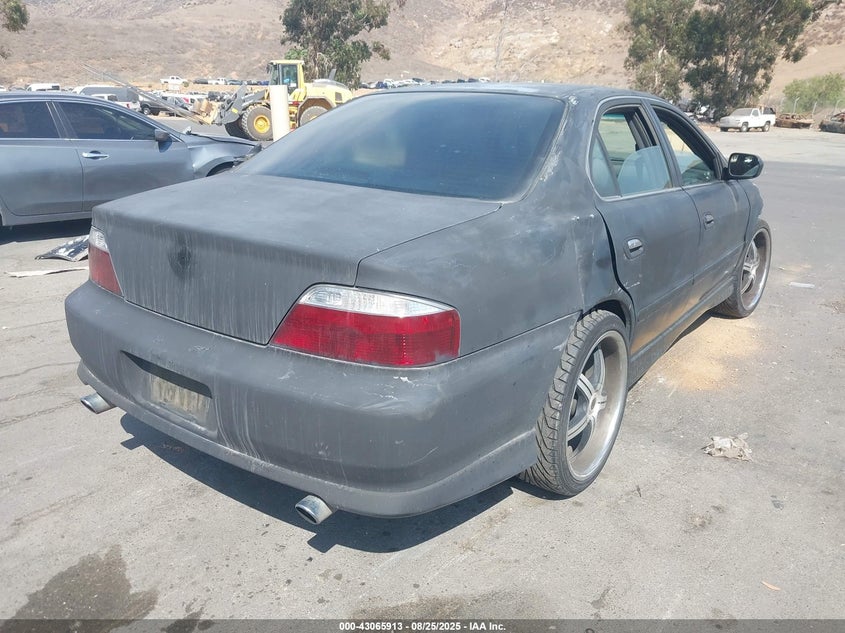 19UUA5642XA016681 1999 ACURA TL photo no. 4