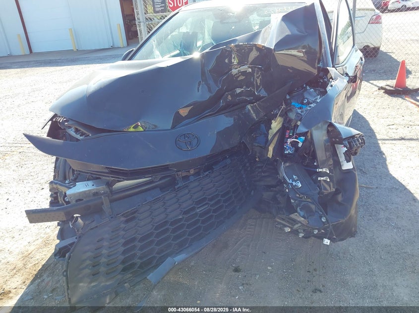 2025 TOYOTA CAMRY SE - 4T1DAACK8SU632754