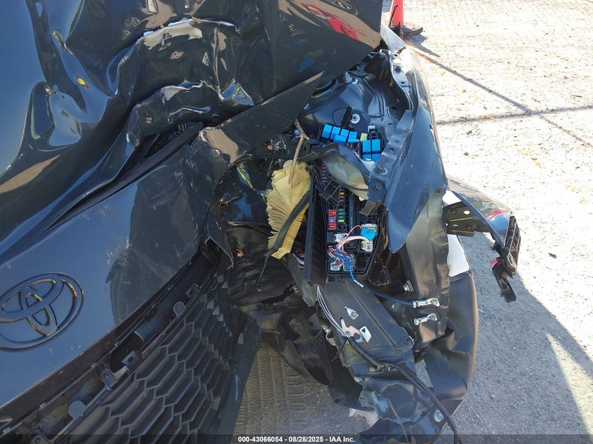 2025 TOYOTA CAMRY SE - 4T1DAACK8SU632754