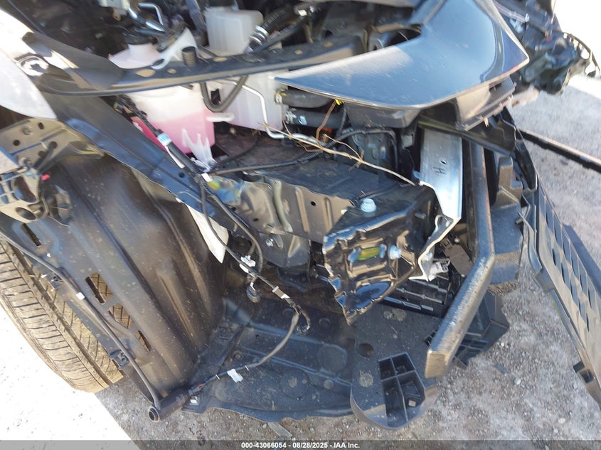 2025 TOYOTA CAMRY SE - 4T1DAACK8SU632754