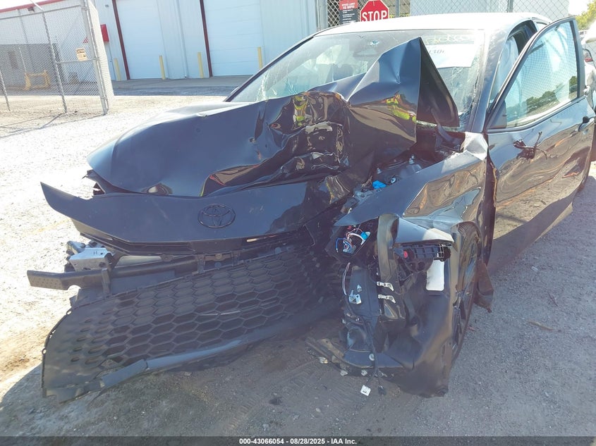 2025 TOYOTA CAMRY SE - 4T1DAACK8SU632754