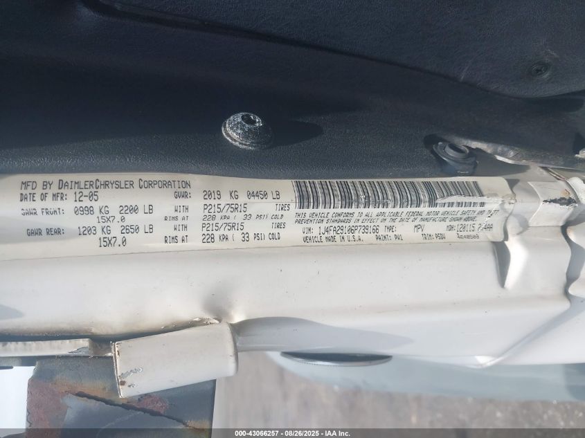 2006 Jeep Wrangler Se VIN: 1J4FA29106P739166 Lot: 43066257