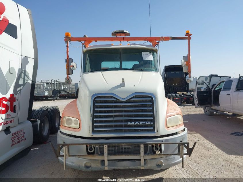 2013 Mack 600 Cxu600 VIN: 1M2AW08C9DM005824 Lot: 43066443