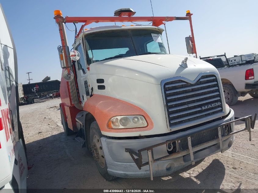 2013 Mack 600 Cxu600 VIN: 1M2AW08C9DM005824 Lot: 43066443