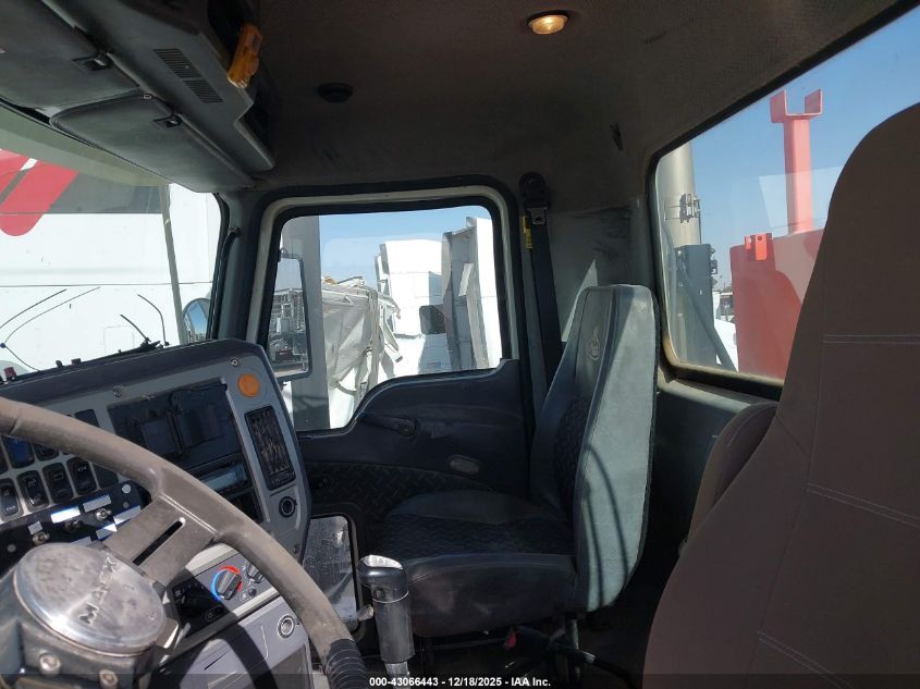 2013 Mack 600 Cxu600 VIN: 1M2AW08C9DM005824 Lot: 43066443