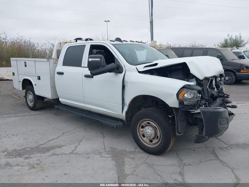 3C6UR5HJ6PG652796 2023 Ram 2500 Tradesman 4X4 8' Box auction photo 1