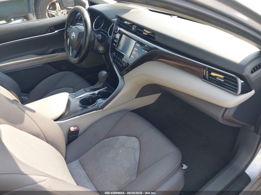 4T1B11HK6KU181324 2019 TOYOTA CAMRY photo no. 5