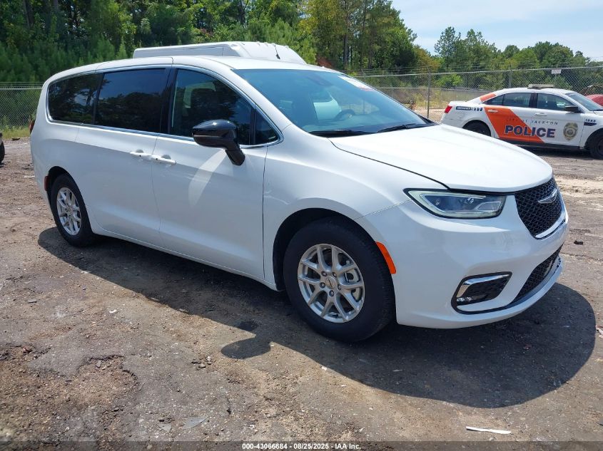 2025 Chrysler Pacifica - 2C4RC1BG8SR555365