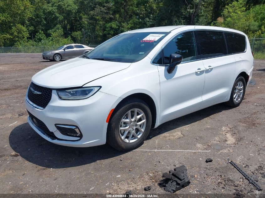 2025 Chrysler Pacifica - 2C4RC1BG8SR555365