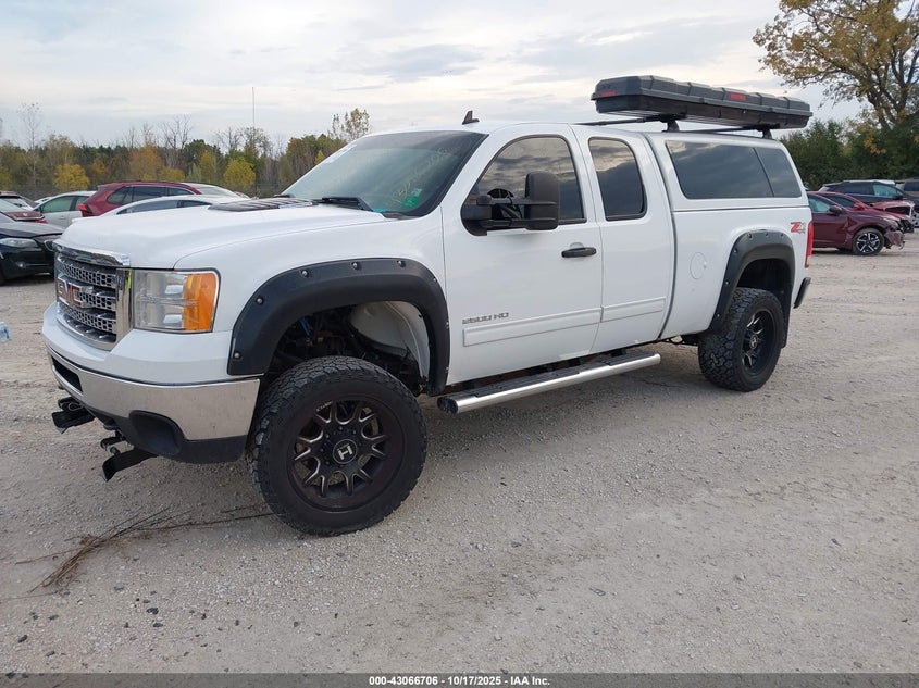 Vin: 1gt220c81dz392864, lot: 43560928, gmc sierra 2500hd sle 20132