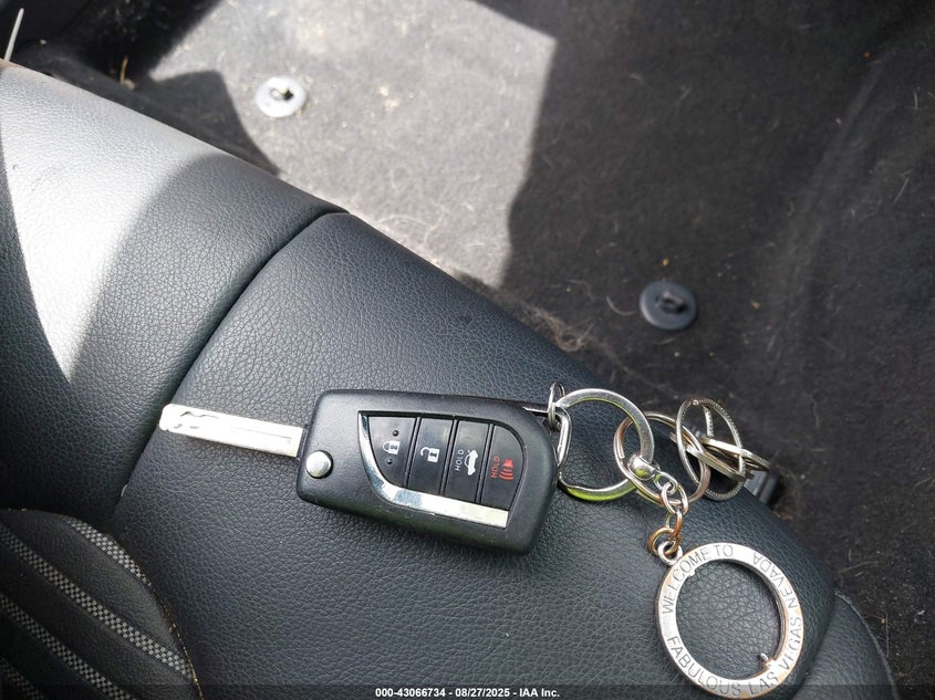 2020 TOYOTA CAMRY SE - 4T1G11AKXLU384654