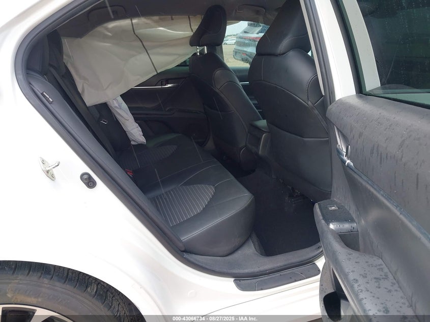 2020 TOYOTA CAMRY SE - 4T1G11AKXLU384654