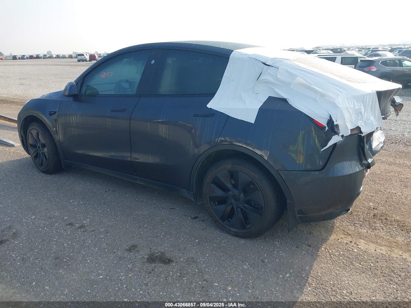Vin: 7saygaee8sf293792, lot: 43561079, tesla model y long range dual motor all-wheel drive 20253