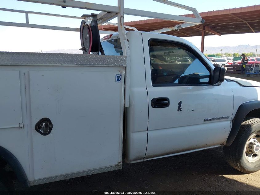 2006 GMC Sierra 2500Hd Work Truck VIN: 1GDHC24U46E165818 Lot: 43066904