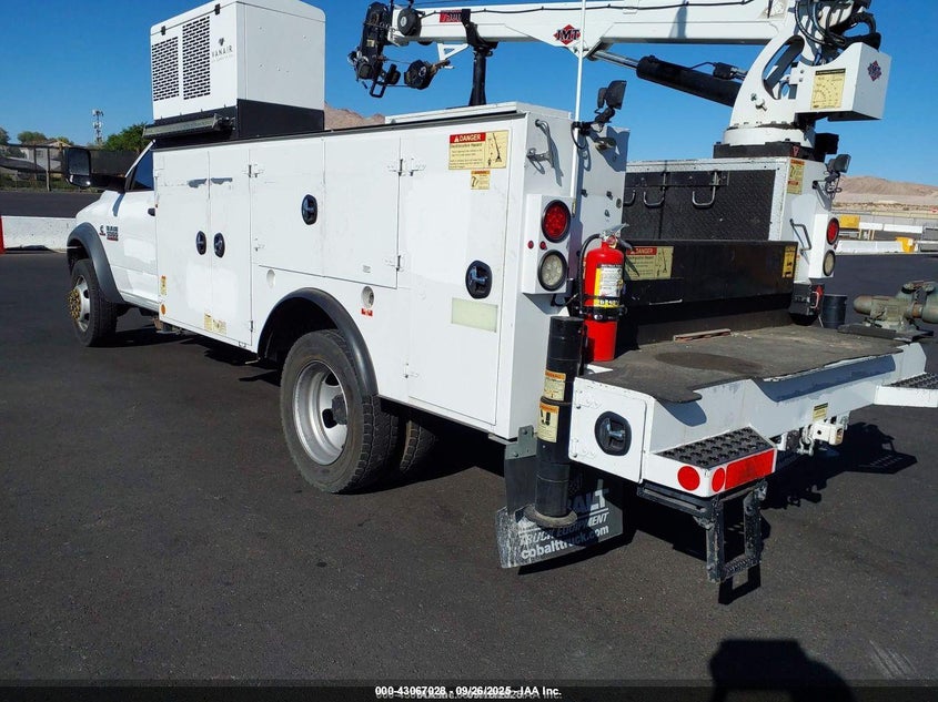 3C7WRNBL4FG668329 2015 RAM 5500 photo no. 4