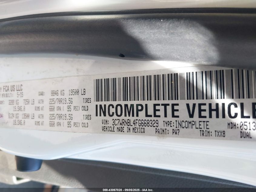 2015 Ram 5500 Chassis Tradesman/Slt VIN: 3C7WRNBL4FG668329 Lot: 43067028