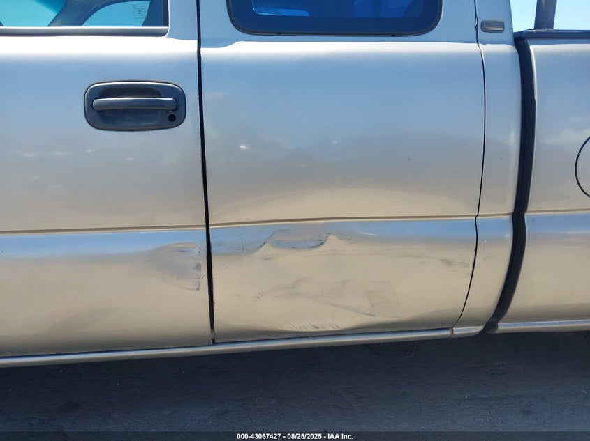 2003 Chevrolet Silverado 1500 VIN: 2GCEC19V731387365 Lot: 43067427