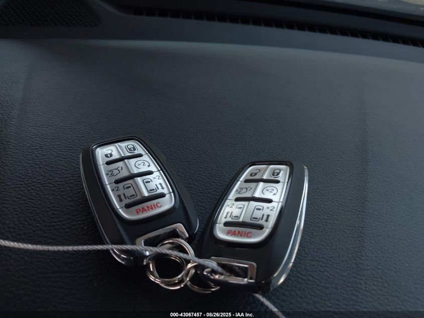 2023 Chrysler Pacifica Hybrid Touring L VIN: 2C4RC1L70PR584090 Lot: 43067457