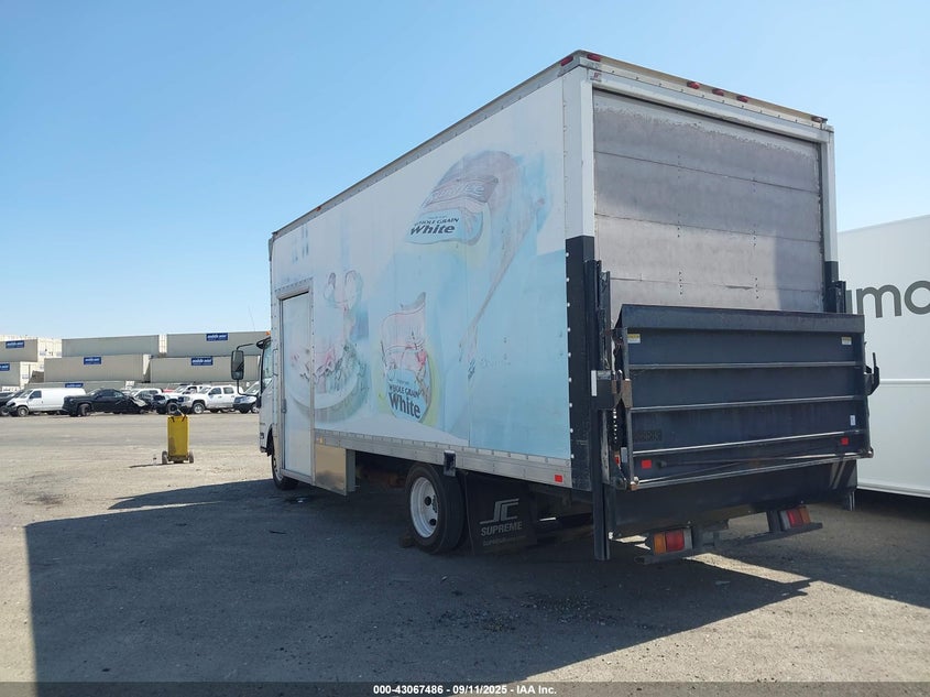 2012 Isuzu Npr Gas Reg white van gasoline 54DC4W1B6CS805428 photo #4