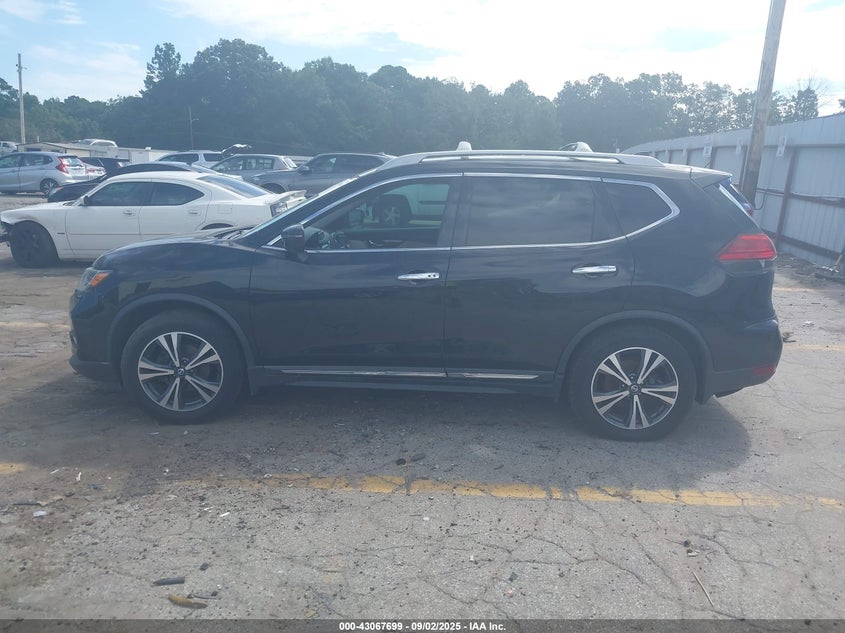 2017 NISSAN ROGUE SL - 5N1AT2MT1HC790801