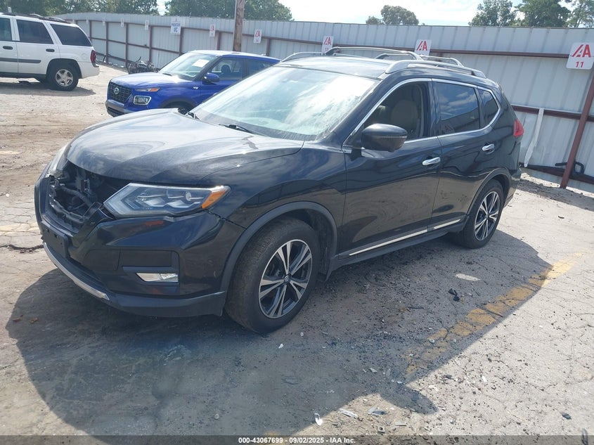 2017 NISSAN ROGUE SL - 5N1AT2MT1HC790801