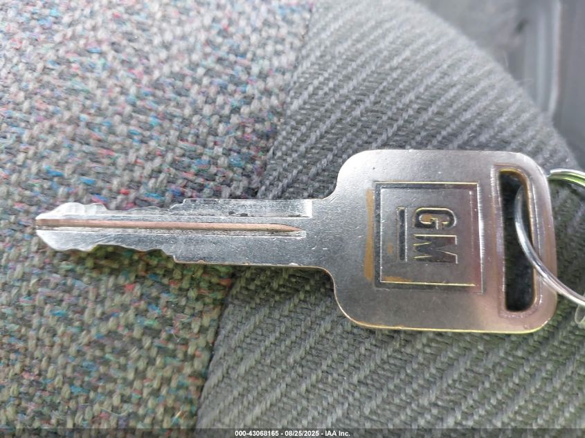 2004 Chevrolet Tracker VIN: 2CNBJ134946918543 Lot: 43068165