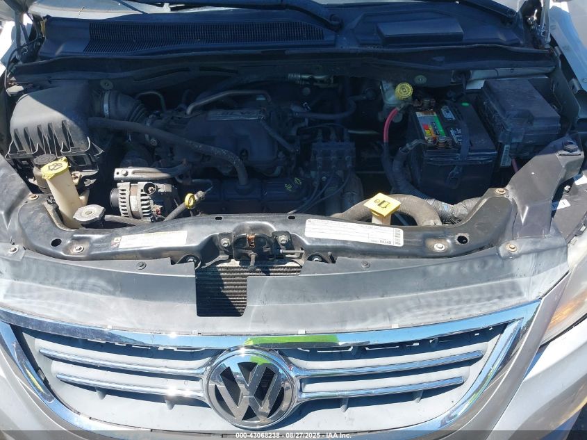 2010 Volkswagen Routan Se VIN: 2V4RW3D14AR388146 Lot: 43068238