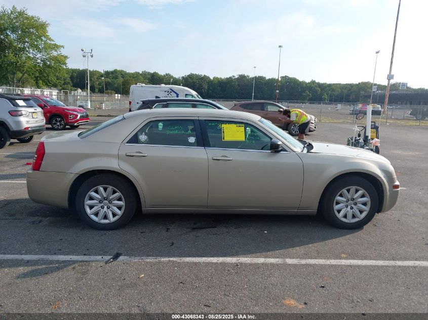 2008 Chrysler 300 Lx VIN: 2C3KA43R28H233770 Lot: 43068343